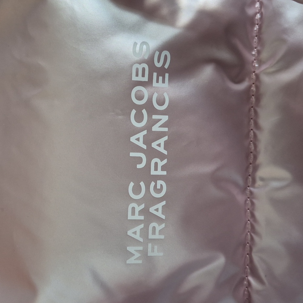Marc Jacobs Light Pink Travel Bag NWT - Picture 4 of 8